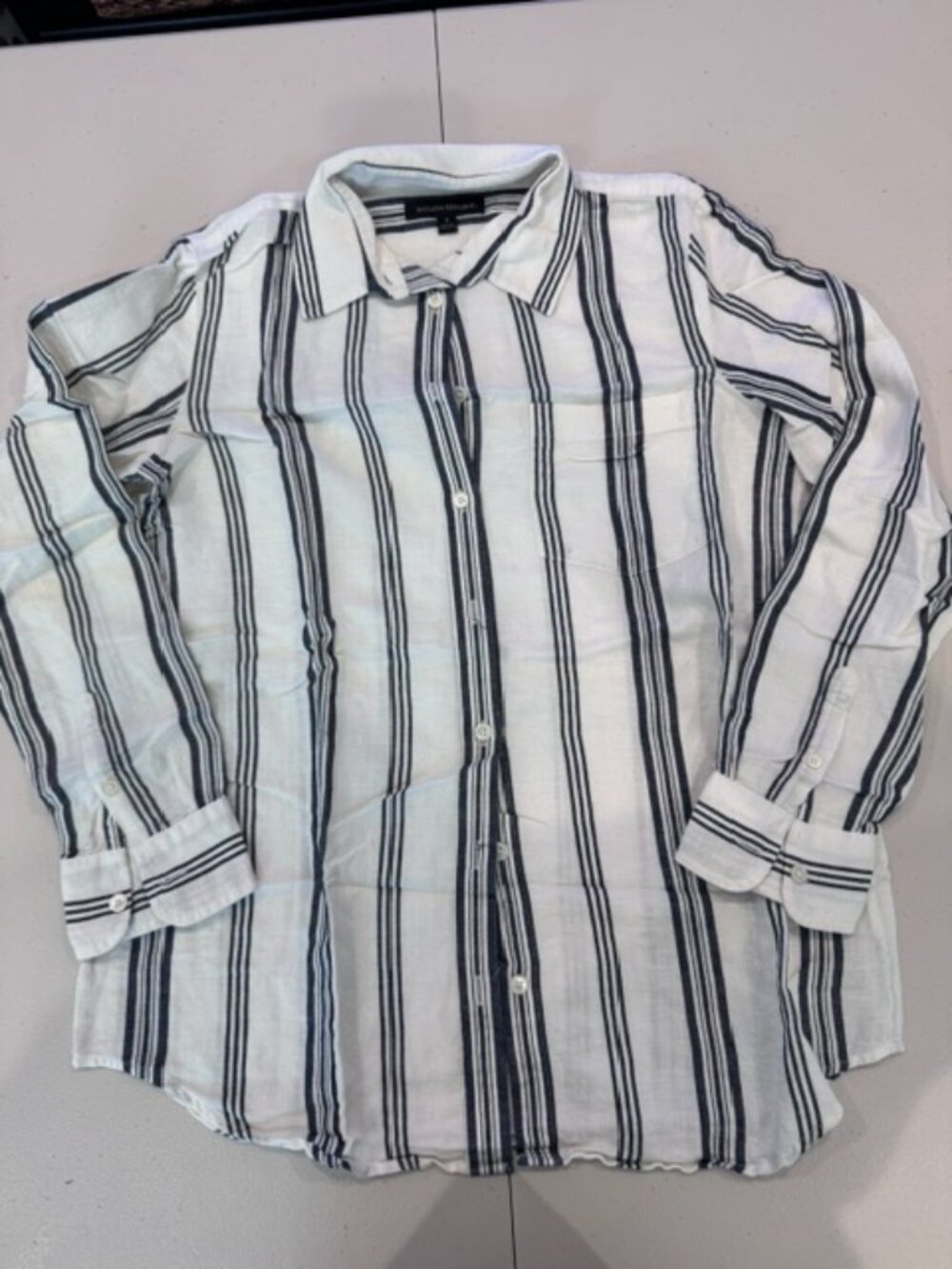 White with Blue Stripes Banana Republic Blouse (Women's Small)